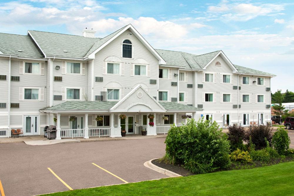 Travelodge Suites By Wyndham Moncton Esterno foto