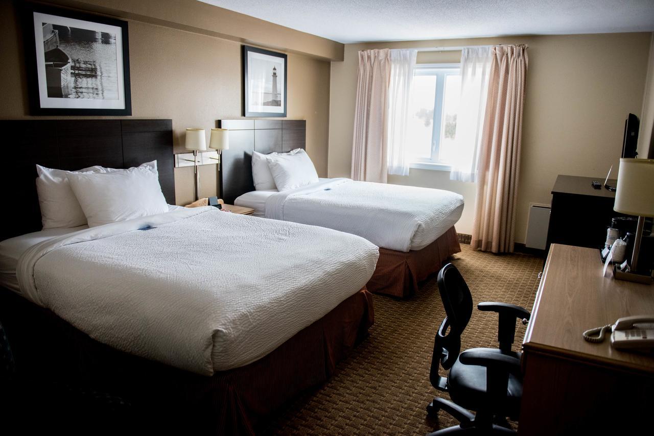 Travelodge Suites By Wyndham Moncton Esterno foto